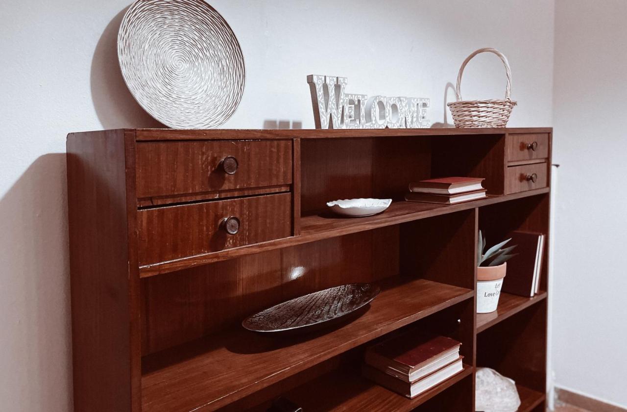 Vintage 2-Bedroom Apt In The Heart Of The City Atény Exteriér fotografie